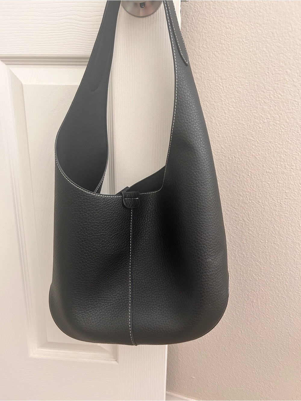 Black women’s Shoulder Bag